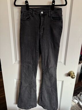 High-Rise Black Flare Jeans — Classic Wide Leg